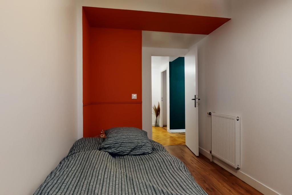 8 Personnes - 4 Rooms - 2 Salle De Bain - Metro 7 & 14 - Porte Italie - Private Car Park- Wifi Le Kremlin-Bicêtre Dış mekan fotoğraf